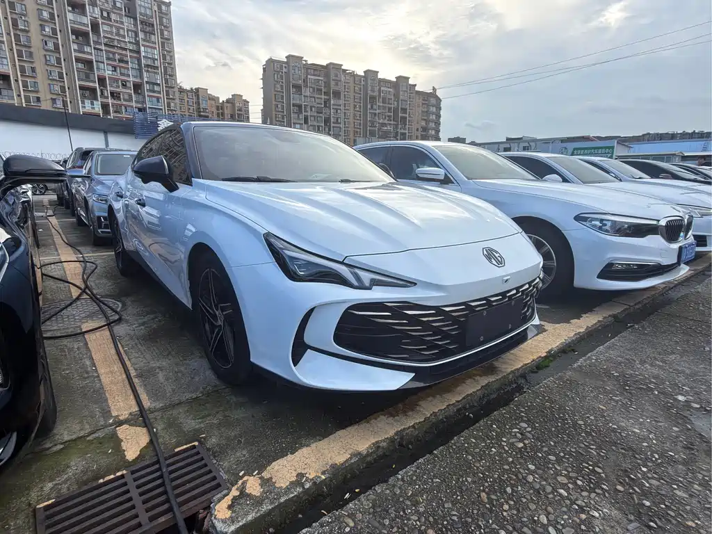 MG7 2023 1.5T DCT Ultimate Deluxe Edition купить на сайте DeffCars