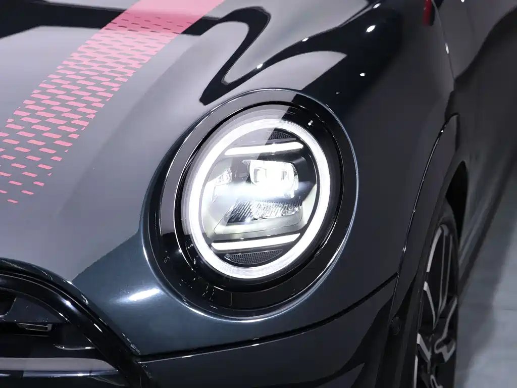 MINI JCW 2025 JOHN COOPER WORKS купить на сайте DeffCars