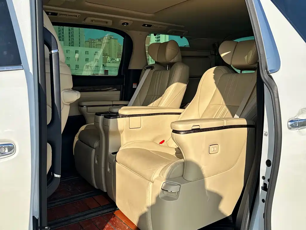 Alfa 2023 Dual Engine 2.5L Premium Gold Edition купить на сайте DeffCars