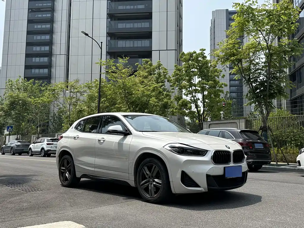 BMW X2 2021 facelift sDrive25i M sports package купить на сайте DeffCars