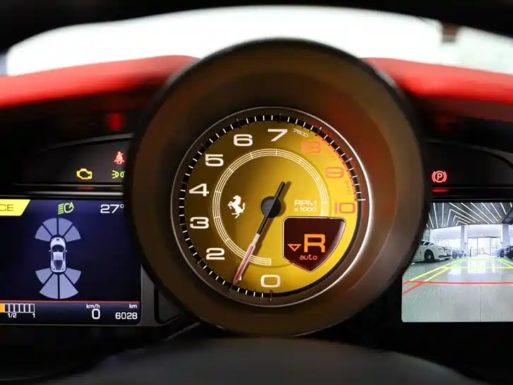 Ferrari F8 2019 Tributo 3.9T V8 купить на сайте DeffCars
