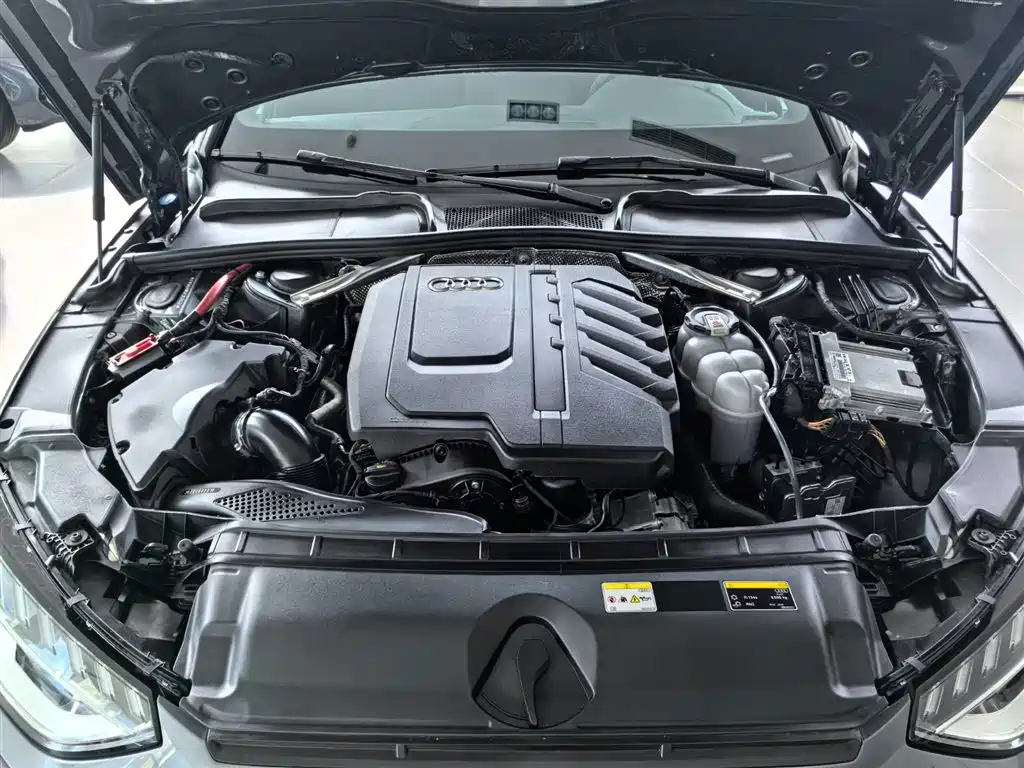 Audi A4L 2024 40 TFSI luxury and dynamic model купить на сайте DeffCars