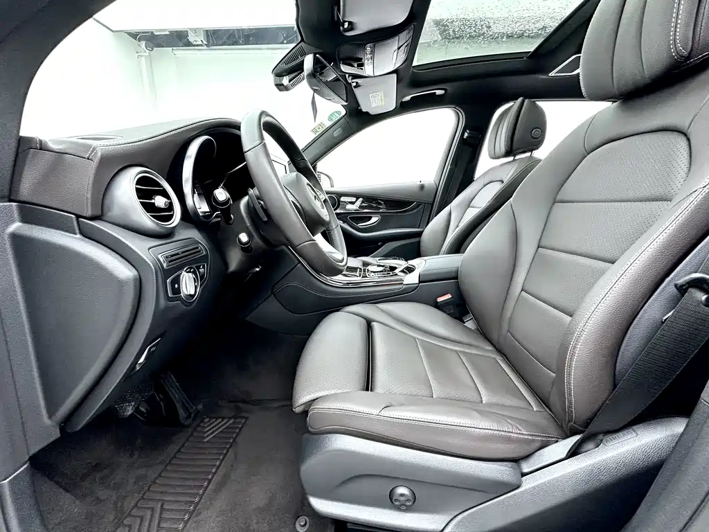 Mercedes-Benz GLC 2019 GLC 260 4MATIC Dynamic купить на сайте DeffCars