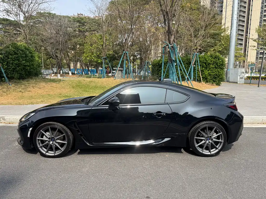 Subaru BRZ 2022 2.4L manual version купить на сайте DeffCars