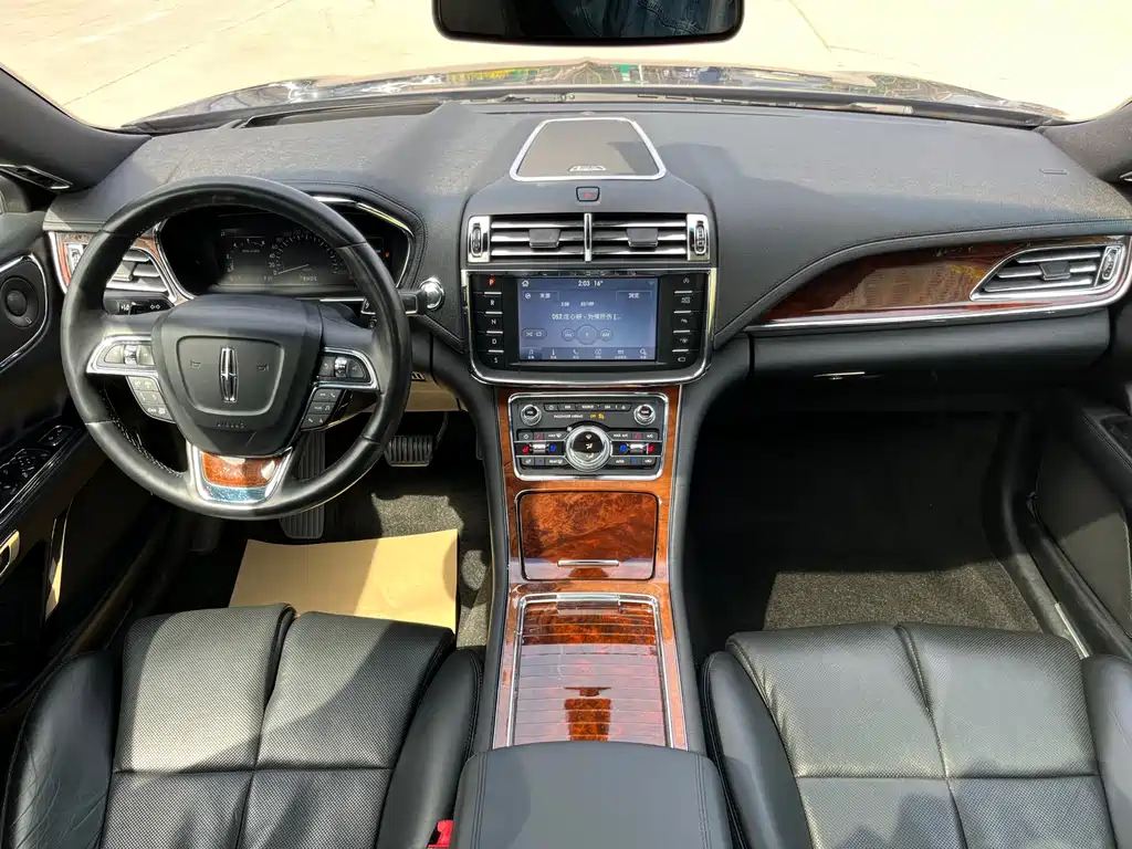 Lincoln Continental 2019 2.0T Two-wheel drive Premium Edition National VI купить на сайте DeffCars