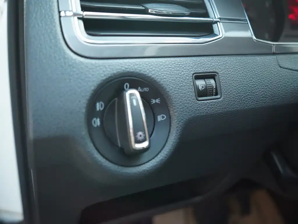 Santana 2018 1.5L automatic comfort version купить на сайте DeffCars