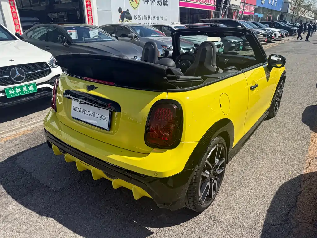 MINI 2025 2.0T COOPER S CABRIO racing driver купить на сайте DeffCars