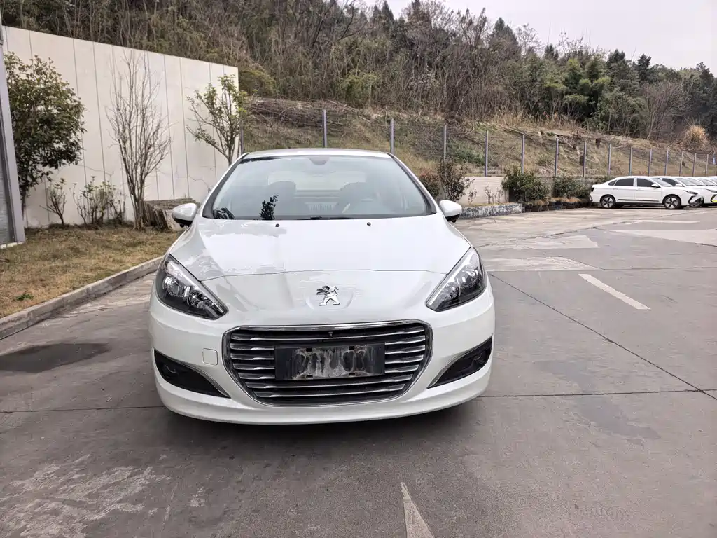 Peugeot 308 2014 Enjoy Edition Classic 1.6L Automatic Premium Model купить на сайте DeffCars