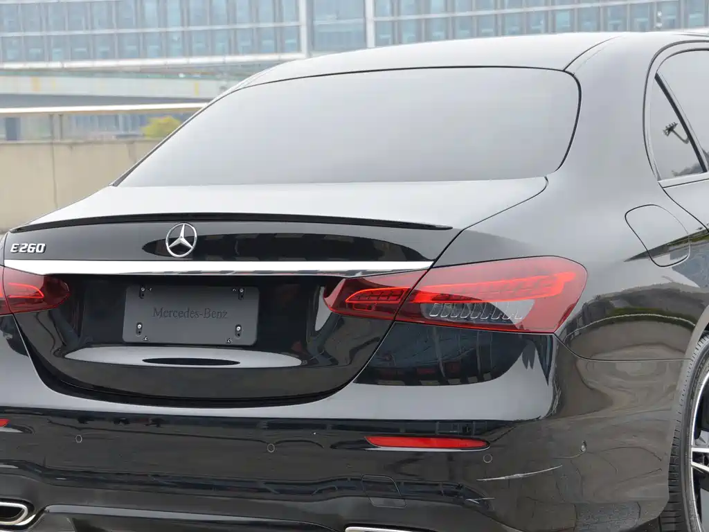 Mercedes-Benz E-Class imported 2021 facelift E 260 fashionable sports version купить на сайте DeffCars