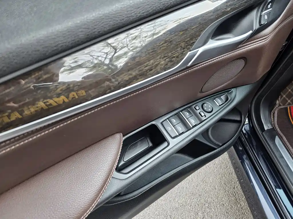 BMW X5 imported 2017 xDrive35i M luxury sports model купить на сайте DeffCars