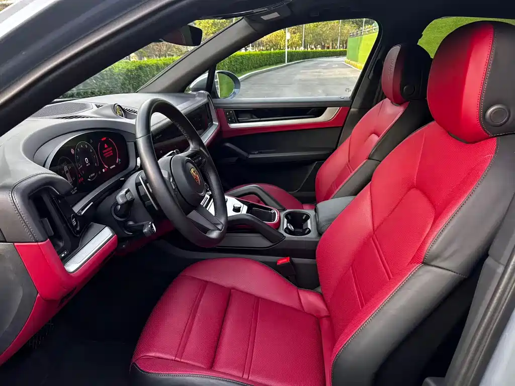 Cayenne 2025 Cayenne 3.0T купить на сайте DeffCars