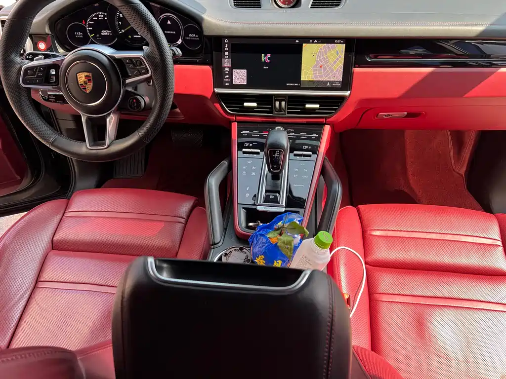 Cayenne New Energy 2021 Cayenne E-Hybrid 2.0T купить на сайте DeffCars