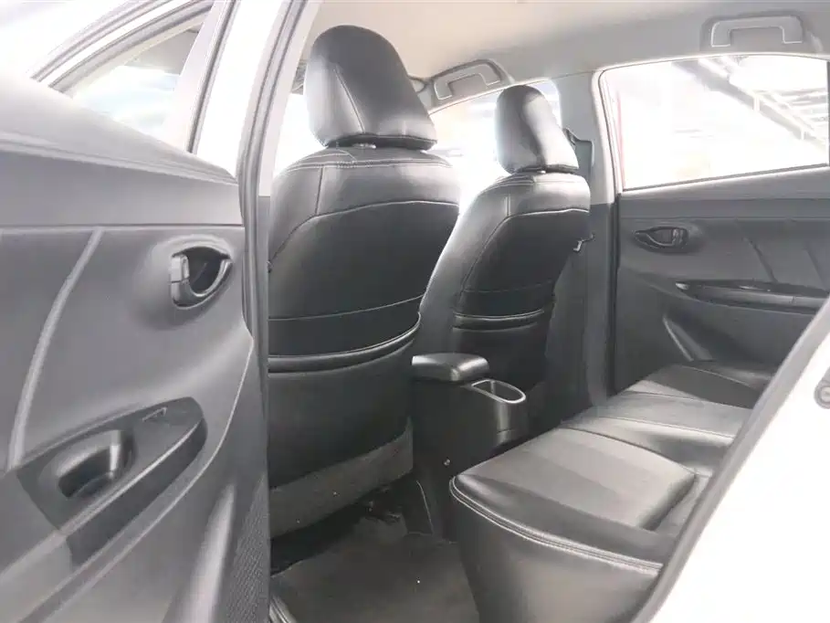 YARiS L 2020 1.5L CVT leading version купить на сайте DeffCars