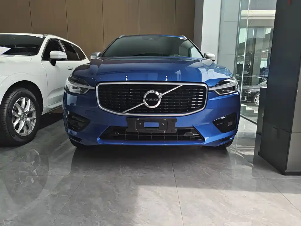 Volvo XC60 2019 T5 4WD Zhiyuan Sport Edition National VI купить на сайте DeffCars