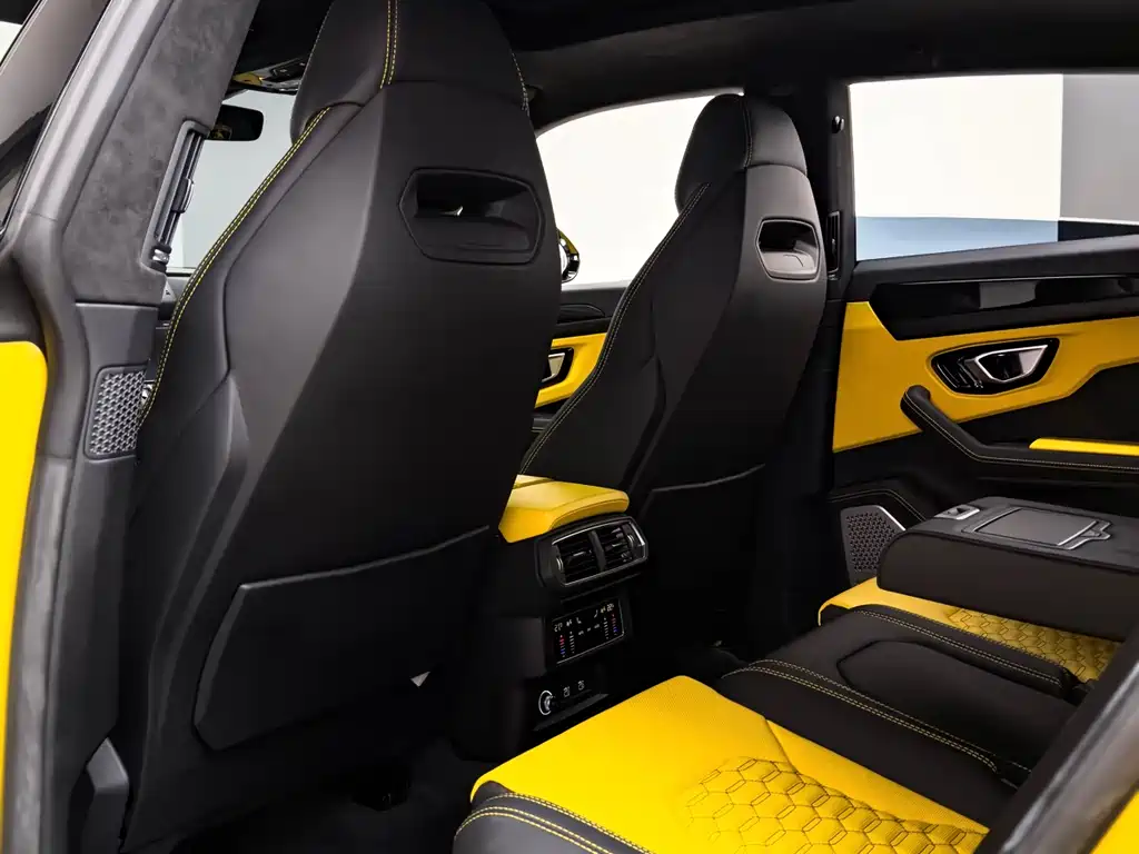 Urus 2021 4.0T V8 купить на сайте DeffCars