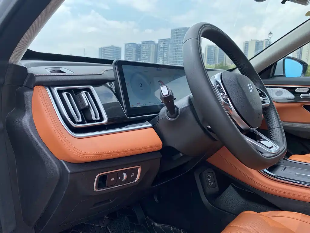 Jietu Shanhai L7 2024 model 1.5T 120km ULTRA 7 seats купить на сайте DeffCars