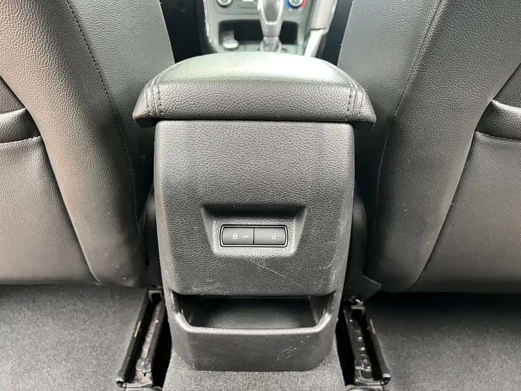Focus 2018 sedan classic 1.6L automatic stylish smart mobility version купить на сайте DeffCars