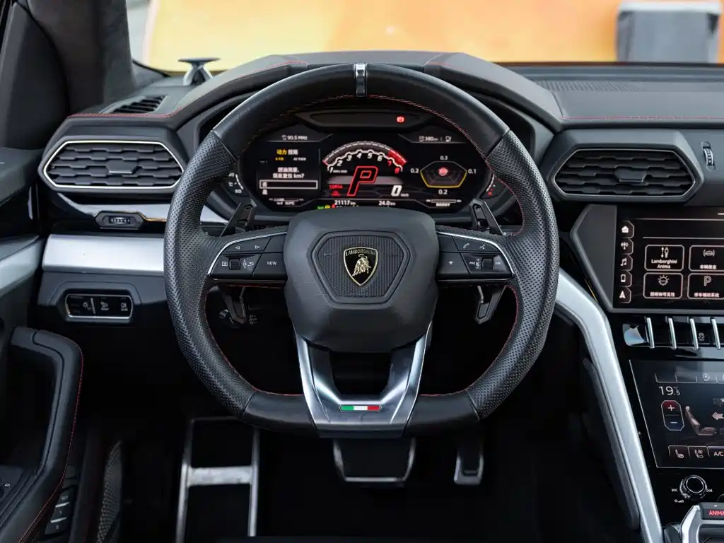 Urus 2018 4.0T V8 купить на сайте DeffCars