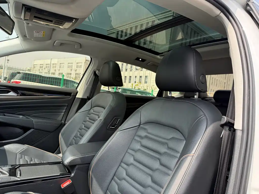 Passat 2020 330TSI Elite Edition National VI купить на сайте DeffCars