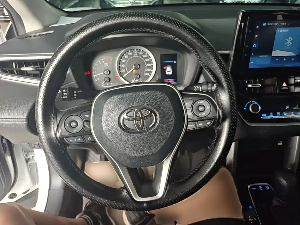 Corolla Sharp 2022 2.0L Deluxe Edition купить на сайте DeffCars
