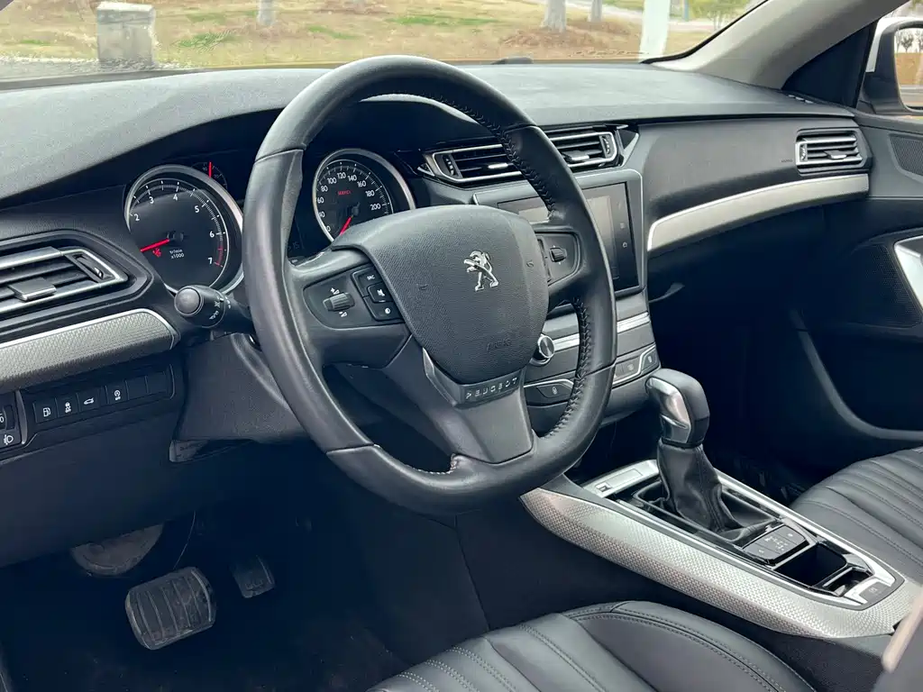Peugeot 408 2019 360THP Automatic Deluxe Edition National VI купить на сайте DeffCars
