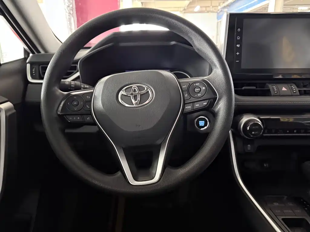 RAV4 Rongfang 2020 2.0L CVT two-wheel drive fashion version купить на сайте DeffCars