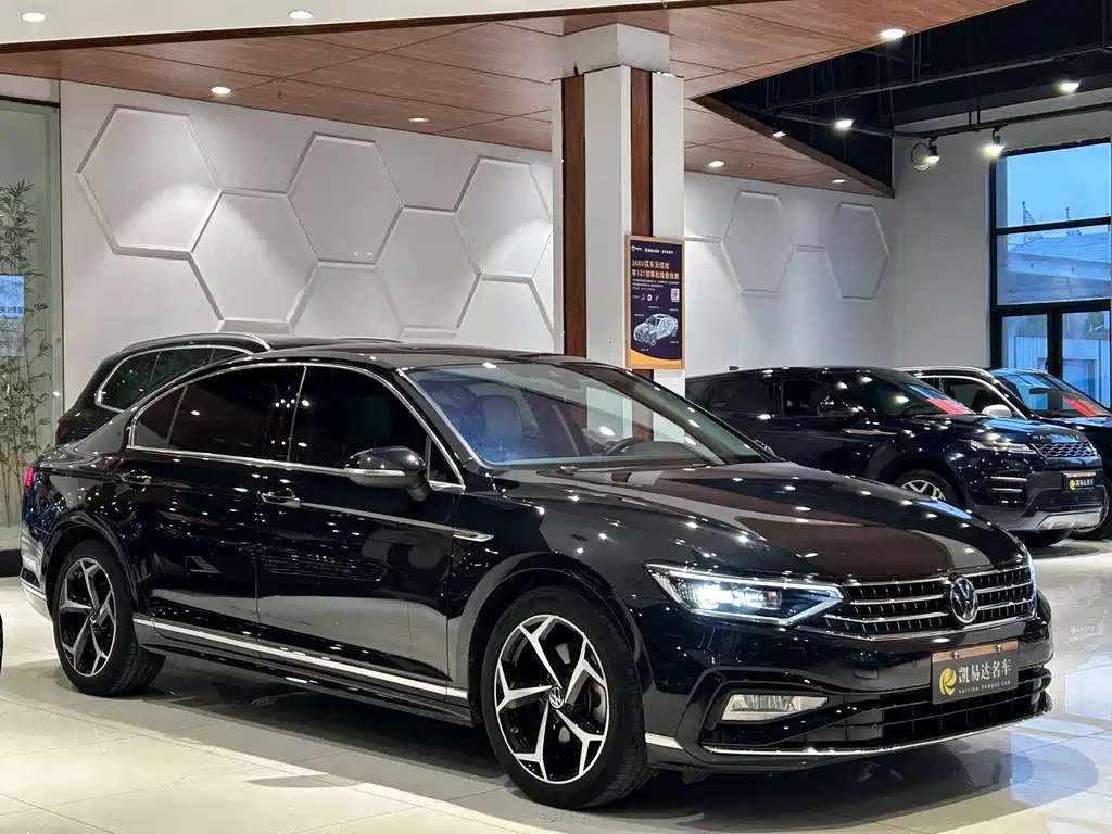 Magotan 2023 2 million commemorative edition 330TSI DSG luxury model купить на сайте DeffCars