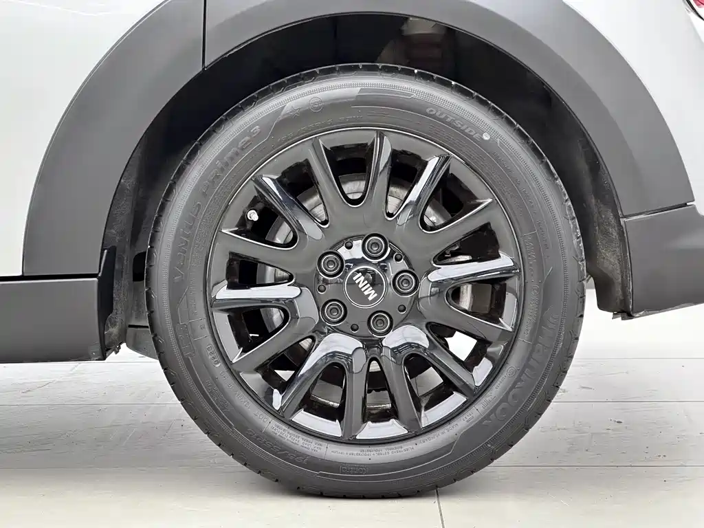 MINI 2023 1.5T ONE five-door version купить на сайте DeffCars