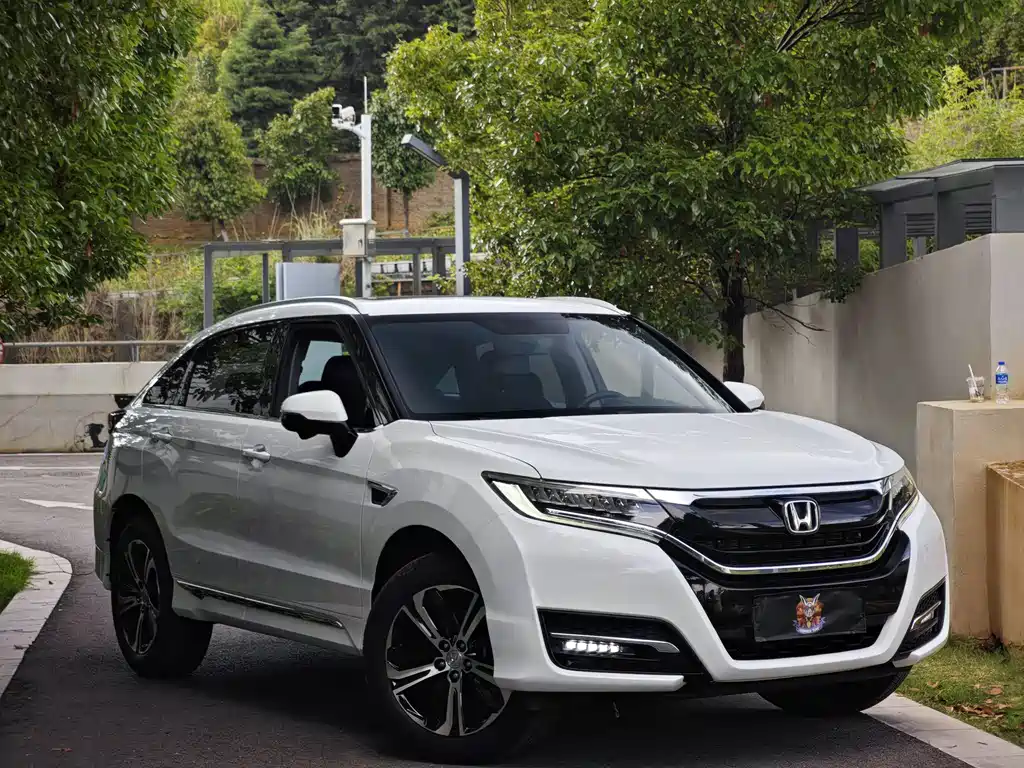 Honda UR-V 2017 370TURBO 4WD Premium Edition V купить на сайте DeffCars