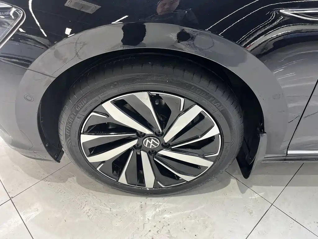 Passat 2023 330TSI Premium Edition купить на сайте DeffCars