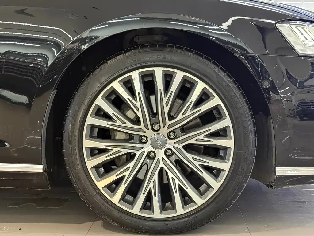 Audi A8 2019 A8L 50 TFSI quattro luxury model купить на сайте DeffCars