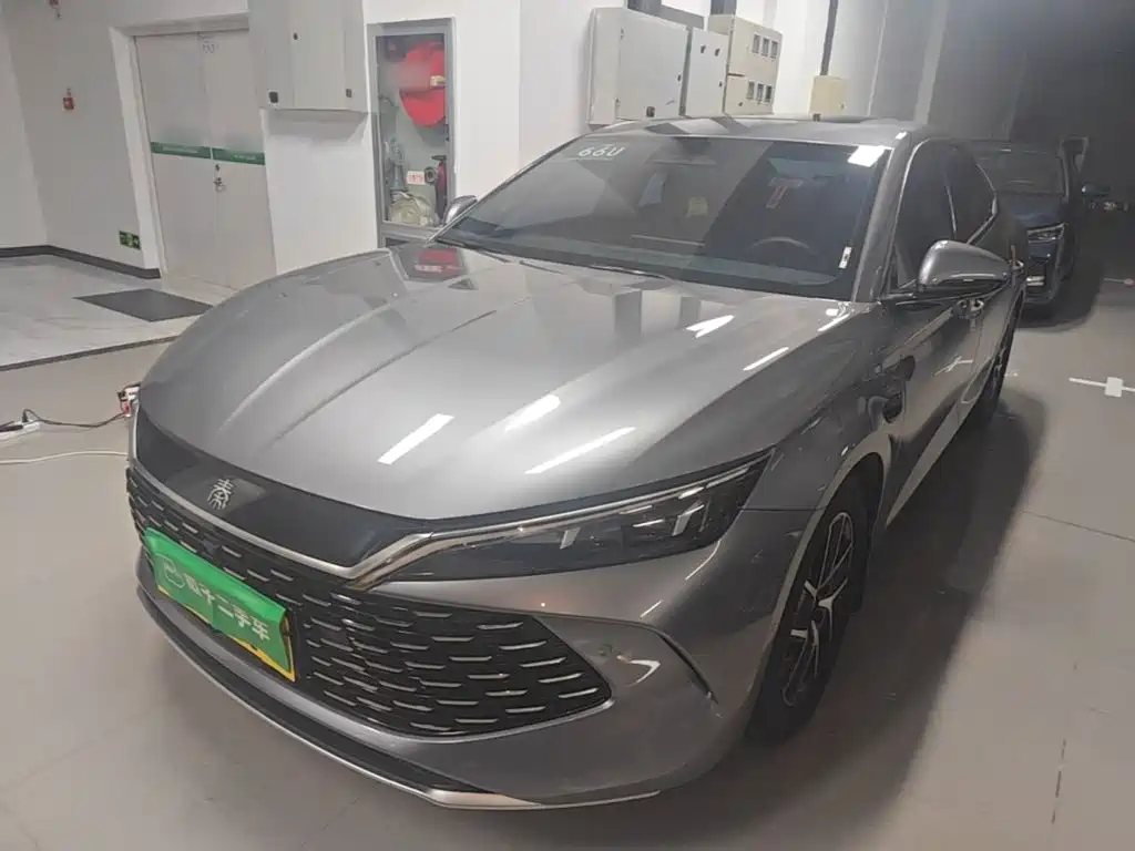 Qin L 2025 DM-i Smart Driving Edition 80KM Transcendent Type купить на сайте DeffCars
