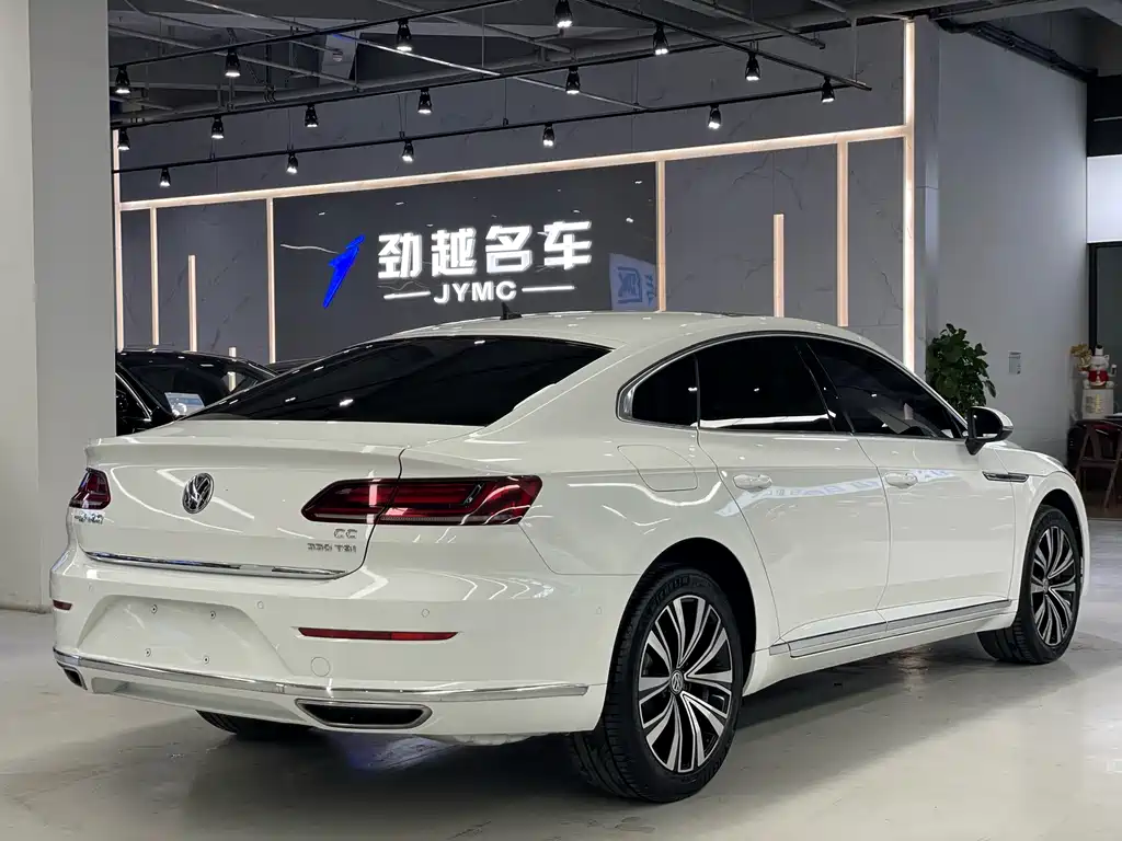 FAW-Volkswagen CC 2020 330TSI Charming Edition National VI купить на сайте DeffCars