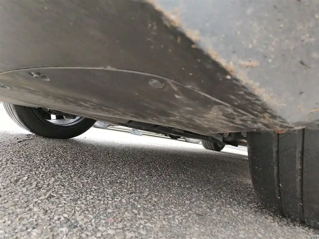 Model Y 2024 rear-wheel drive version купить на сайте DeffCars
