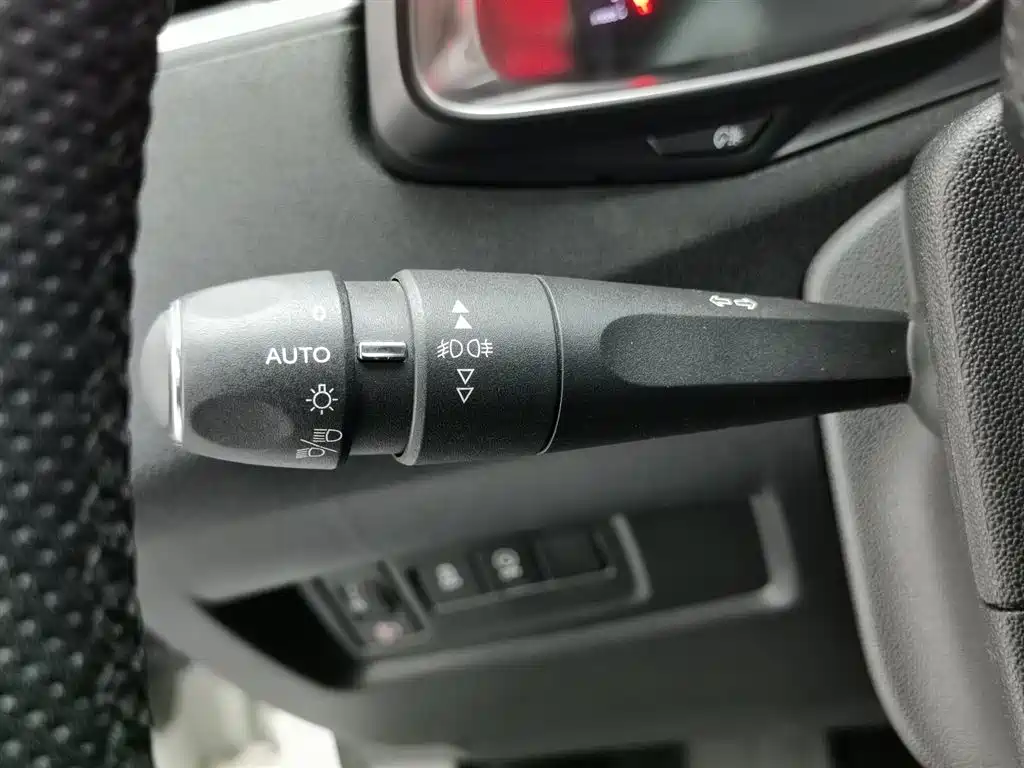 DS 4S 2016 1.6T automatic smart version THP160 купить на сайте DeffCars