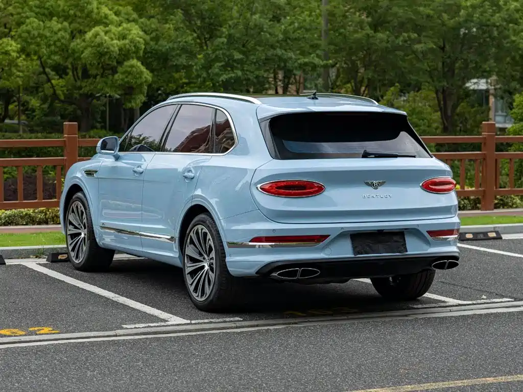 Bentayga 2022 4.0T V8 купить на сайте DeffCars