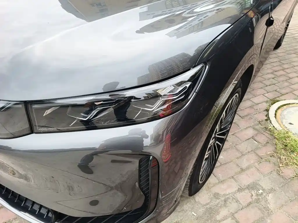 Lantu FREE 2025 FREE+ rear-wheel drive Qiankun version купить на сайте DeffCars