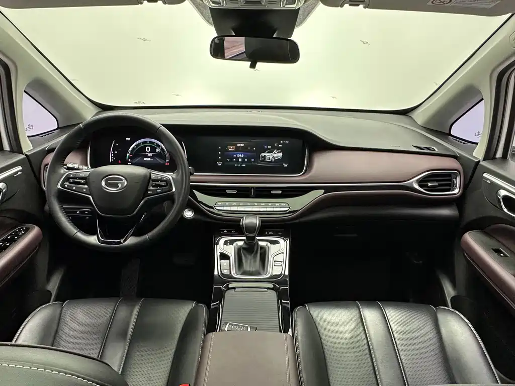 Trumpchi M6 2023 PRO 270T DCT Exclusive Edition купить на сайте DeffCars