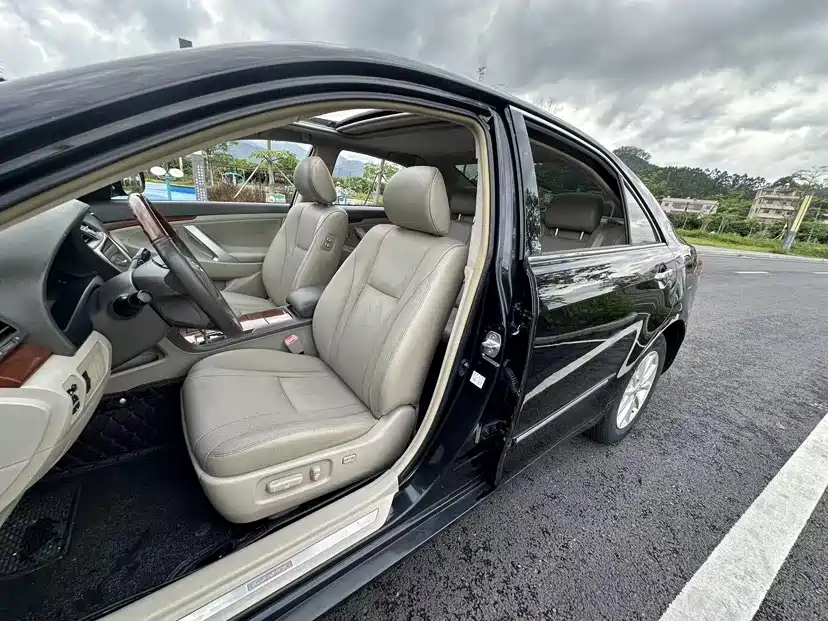 Camry 2013 200G Classic Deluxe Edition купить на сайте DeffCars