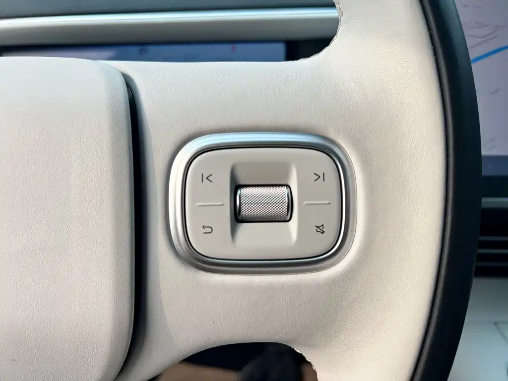 Xpeng G6 2023 model 755 super long battery life Max купить на сайте DeffCars