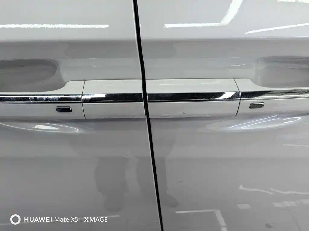 Buick GL8 2022 ES Lu Zun 653T luxury model купить на сайте DeffCars