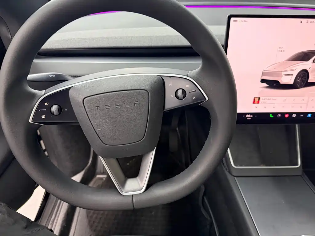 Model Y 2026 rear-wheel drive version купить на сайте DeffCars