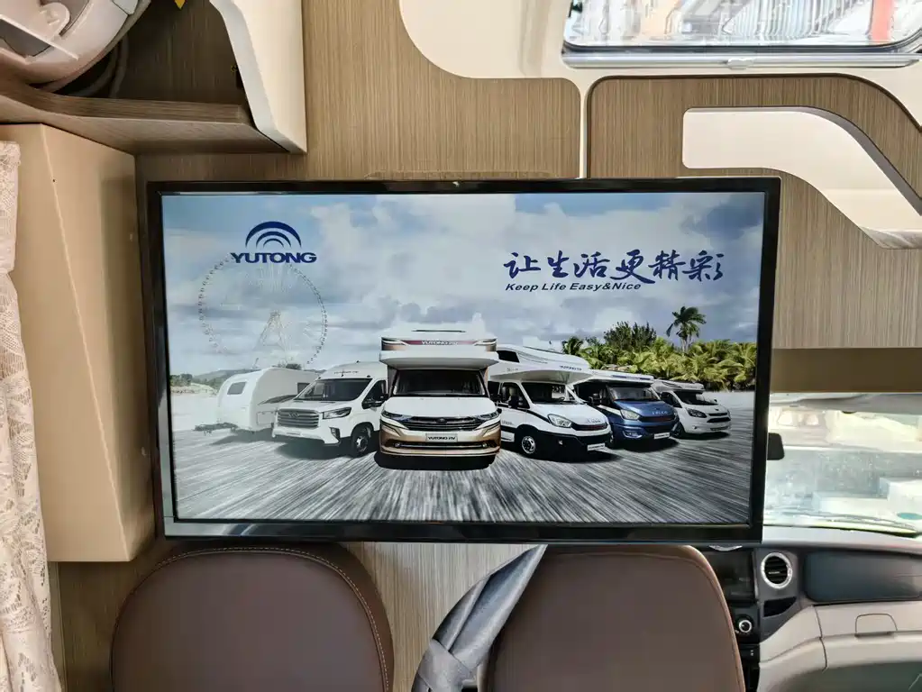 Iveco Wolfson 2021 3.0T automatic Chaorui long-axis short-hanging high-top side sliding door F1C купить на сайте DeffCars