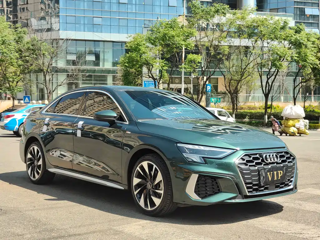 Audi A3 2022 A3L Limousine 35 TFSI Fashionable and Sporty купить на сайте DeffCars
