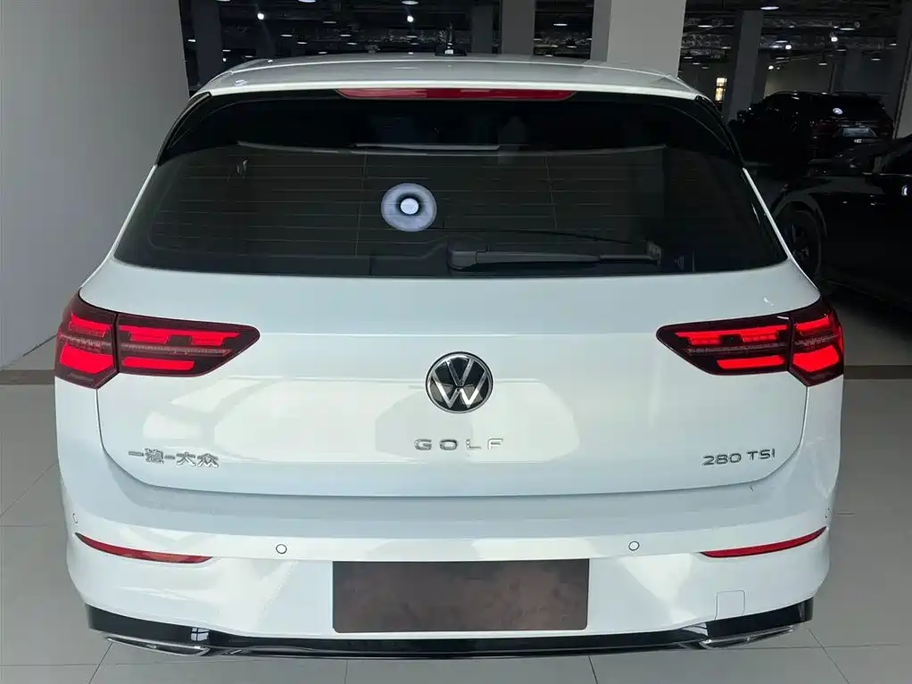 Golf 2023 280TSI DSG R-Line купить на сайте DeffCars