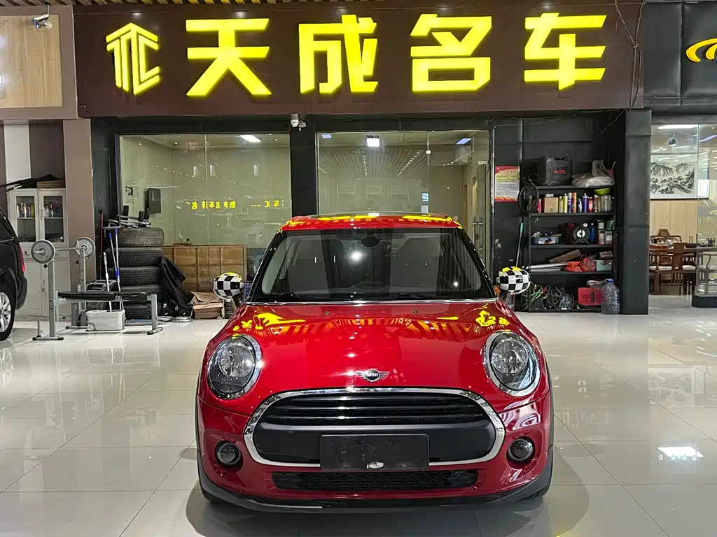 MINI 2019 1.5T ONE five-door version купить на сайте DeffCars