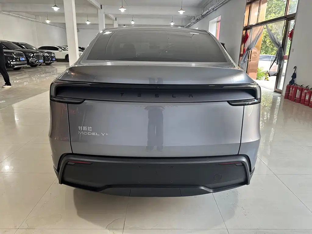 Model Y 2026 Modified Long Range Rear Wheel Drive купить на сайте DeffCars