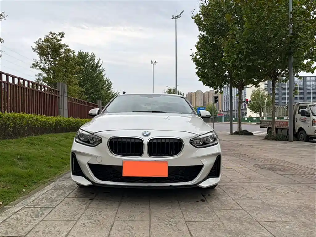BMW 1 Series 2020 120i M Sports Package купить на сайте DeffCars