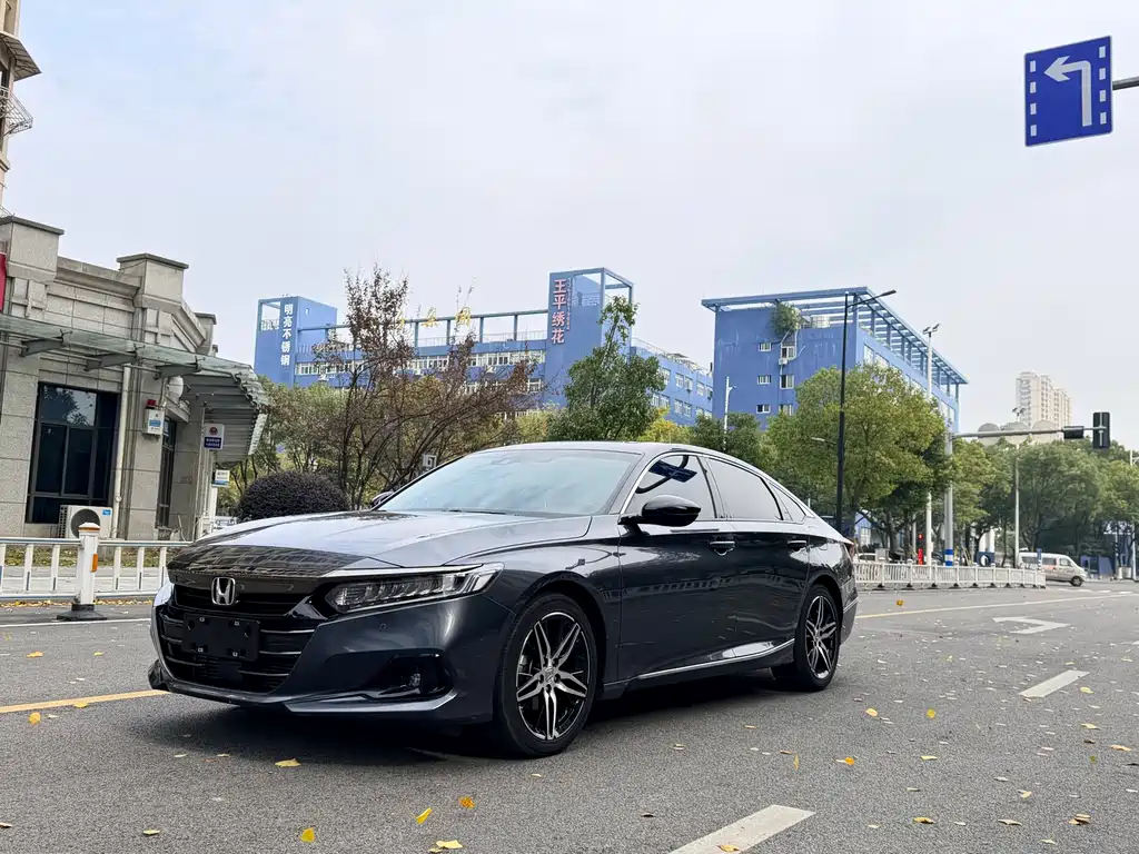 Accord 2022 260TURBO Magic Night Premium Edition купить на сайте DeffCars