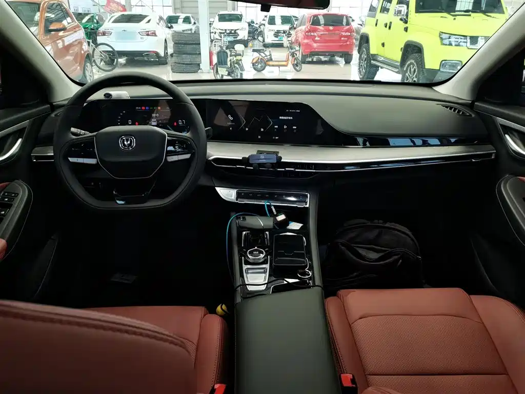 Eado 2025 PLUS 1.4T dual-clutch high-energy version купить на сайте DeffCars